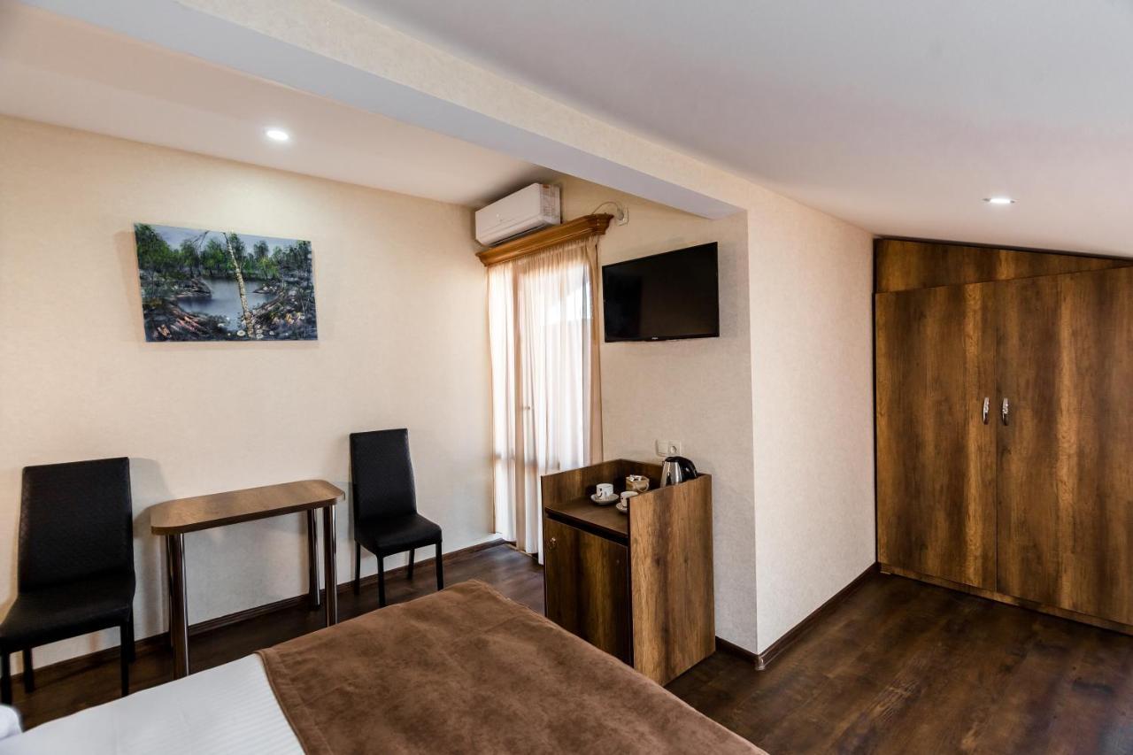 George Hotel تبليسي المظهر الخارجي الصورة