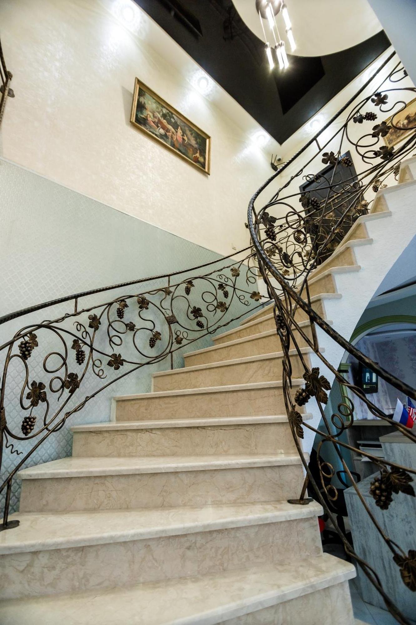 George Hotel تبليسي المظهر الخارجي الصورة